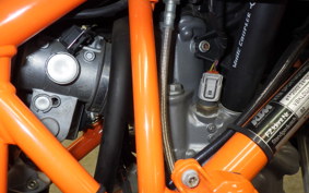 KTM 690 DUKE R 2013