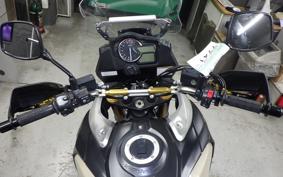 SUZUKI DL1000 ( V-Strom 1000 ) A 2015
