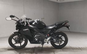 HONDA CBR125R JC50