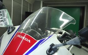 HONDA CBR250R GEN 3 MC41
