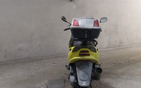 YAMAHA MAJESTY 125 SE27