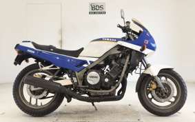 YAMAHA FZ750 2MG
