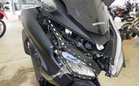 HONDA FORZA 250 MF17