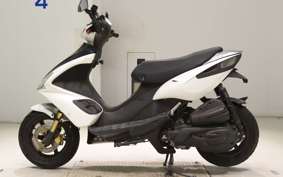 ADVIA R125