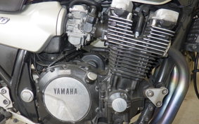 YAMAHA XJR1200 1995 4KG