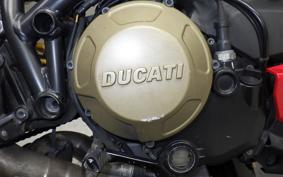 DUCATI STREETFIGHTER S 2010