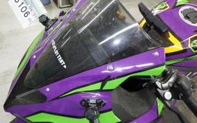 KAWASAKI ZX-25R ZX250E