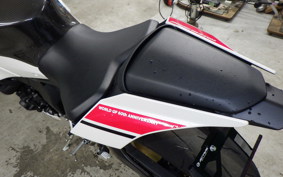 YAMAHA YZF-R1 2022 RN65J