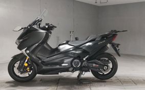 YAMAHA T-MAX 530 DX SJ15J