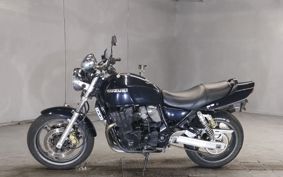 SUZUKI INAZUMA 400 GK7BA