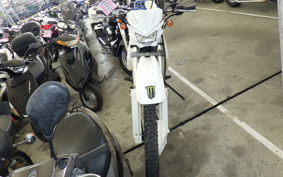 SUZUKI DR250 S SJ44A