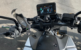 HONDA CB750 HORNET 2025 RH24