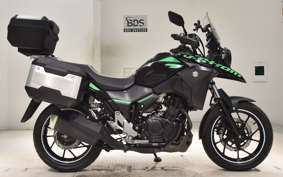 SUZUKI Vｽﾄﾛｰﾑ250A