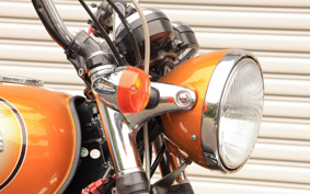 KAWASAKI W800 2011 01]106