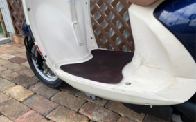 YAMAHA  VINO  DELUXE  SA37J