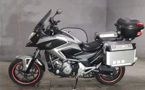 HONDA NC700X RC63