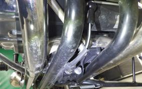 TRIUMPH BONNEVILLE T100 2013