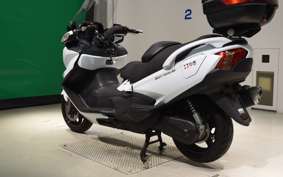 SUZUKI SKYWAVE 650 LX 2013 CP52A