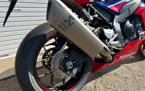 HONDA CBR1000RR-R FB SP 2020 SC82