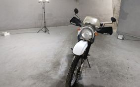 SUZUKI DJEBEL250XC SJ45A