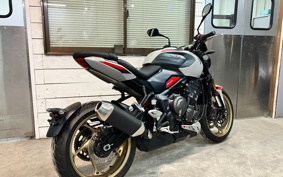 TRIUMPH TRIDENT 800 2026 L24P40