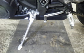 TRIUMPH STREET TRIPLE RS 2020
