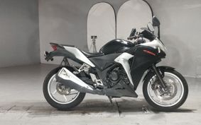 HONDA CBR250R MC41