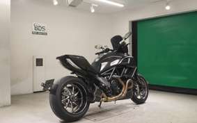 DUCATI DIAVEL Carbon 2011