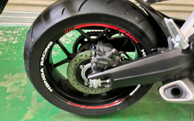KAWASAKI ZZ1100 NINJA 1993 10D007