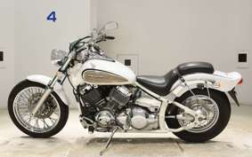 YAMAHA DRAGSTAR 400 2002 VH01J