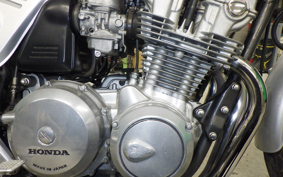 HONDA CB750F B 1981 RC04