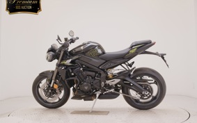 TRIUMPH STREET TRIPLE RS 2026
