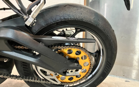 TRIUMPH TRIPLE MOTO2 ED 2023 HDA624