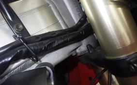 HONDA RVF400 2001 NC35