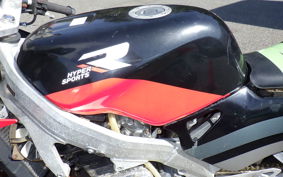 SUZUKI GSX-R250 2004 GJ73A
