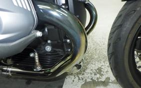 BMW R NINE T 2018