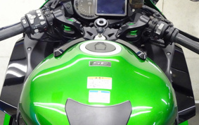 KAWASAKI NINJA H2 SX SE 2018 ZXT02A