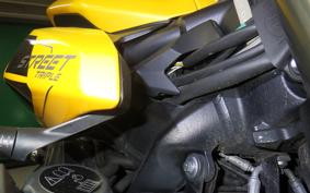 TRIUMPH STREET TRIPLE RS 2023