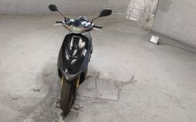 SUZUKI ZZ CA1PB