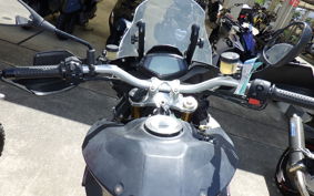 APRILIA CAPONORD 1200 2015