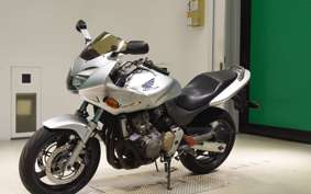 HONDA HORNET 600 S 2000 PC34