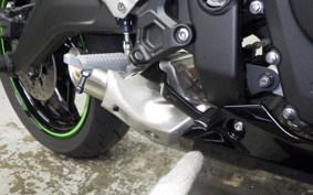 KAWASAKI ZX-25R ZX250E