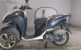 YAMAHA TRICITY 125 SE82J