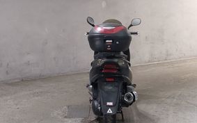 YAMAHA MAJESTY 125 SE27