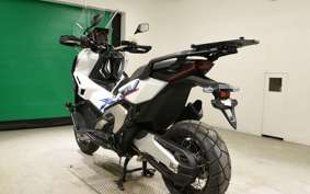 HONDA X-ADV 750 2025 RH21