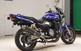 YAMAHA XJR1300 2000 RP03J