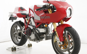 DUCATI MH900E 2001