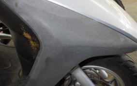 YAMAHA AXIS 125 TREET