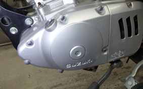 SUZUKI GN125 H