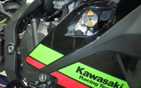 KAWASAKI ZX-25R 2005 ZX250E